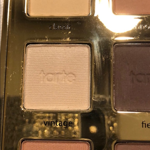 Beauty Essential! Tarte “The Tarteist” Pro Palette - Picture 7 of 10